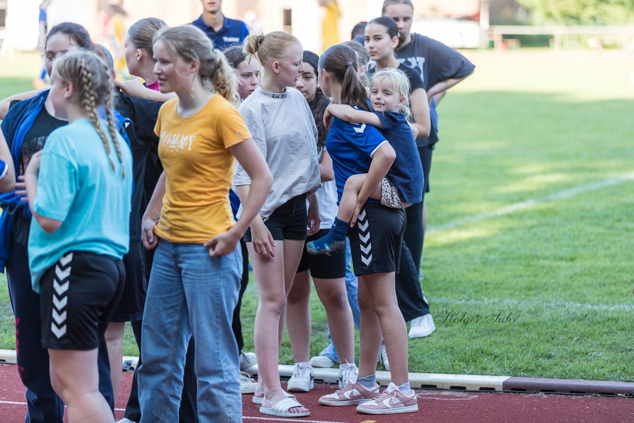 Bild 61 - Loewinnen Cup